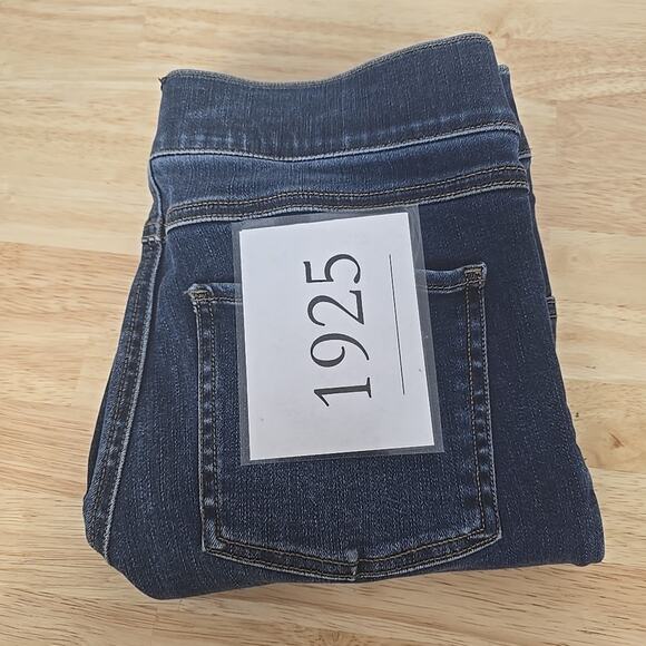 Spanx Distressed Denim Leggings Jeans Medium Wash Size Small Pull-On Compression - Picture 10 of 10